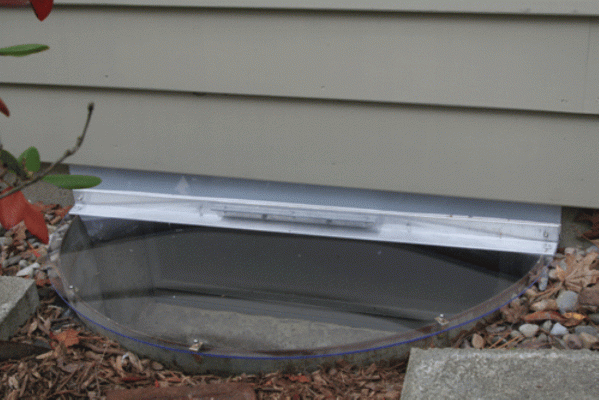 sloped medium size window well cover