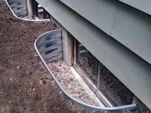 small elongated metal wells small-elongated-metal-wells